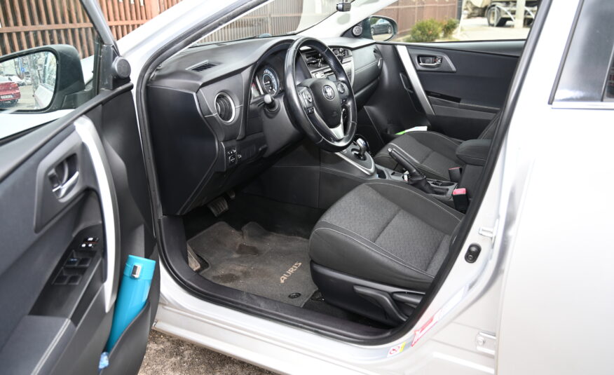 Toyota Auris 1.8 Active – Hibrid – Cutie Automatic – 99 hp